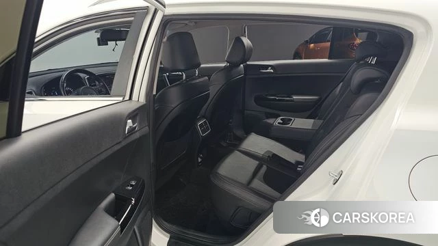 Kia Sportage 4th Generation 2018 Белый из Кореи, фото 2