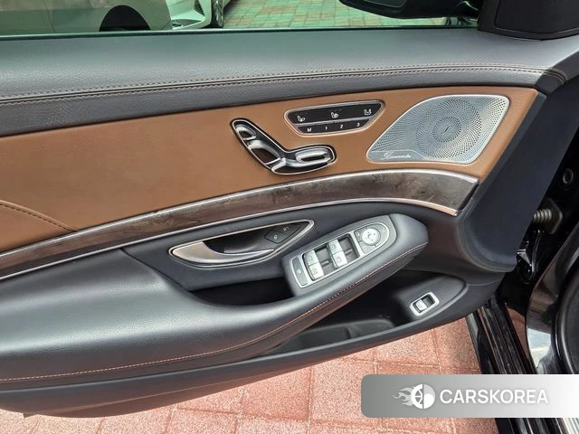 Mercedes-Benz S-Class W222 2019 Черный из Кореи, фото 2