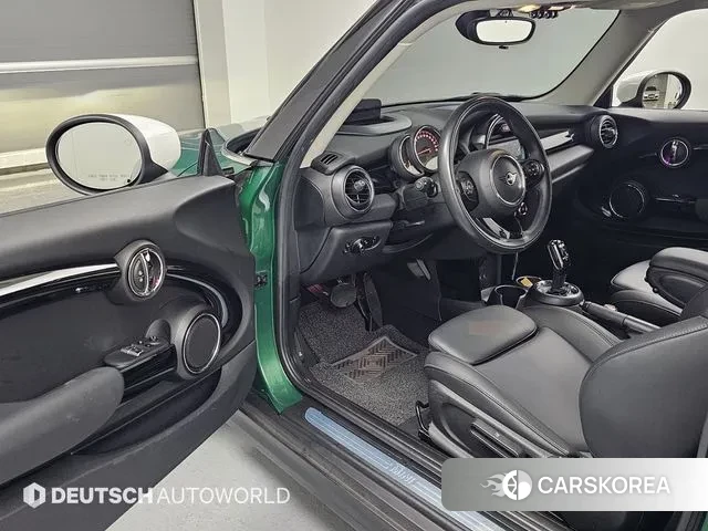 Mini Cooper 2020 Зеленый из Кореи, фото 2