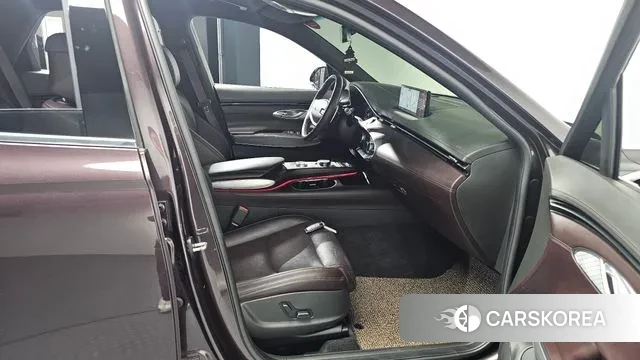 Genesis GV70 2021 Коричневый из Кореи, фото 2