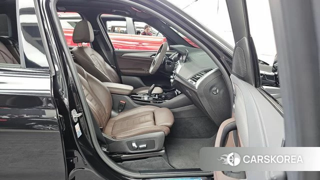 BMW X3 (G01) 2021 Черный из Кореи, фото 2