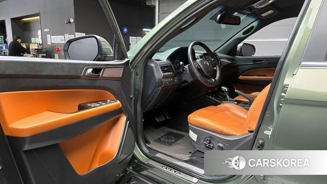 Ssangyong The New Rexton Sports Cannes 2022 Темно-зеленый из Кореи, фото 2