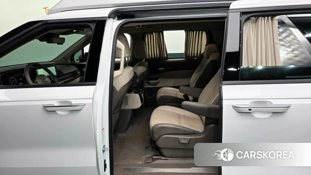 Kia Carnival 4th generation 2023 Белый из Кореи, фото 2