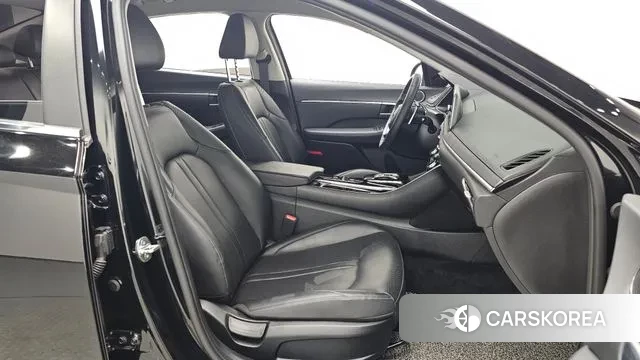 Hyundai Sonata (DN8) 2020 Черный из Кореи, фото 2