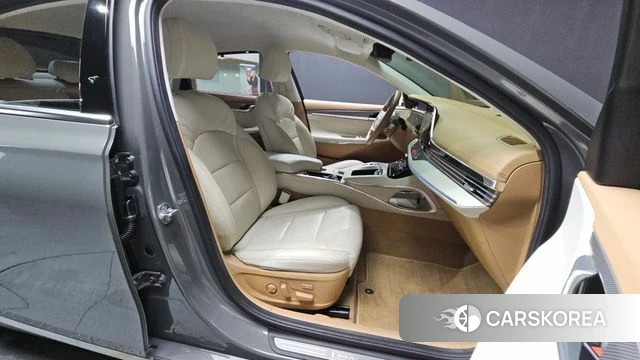 Hyundai The New Grandeur IG 2022 Серебристо-серый из Кореи, фото 2