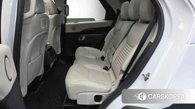 Land Rover Discovery 5 2021 Белый из Кореи, фото 2