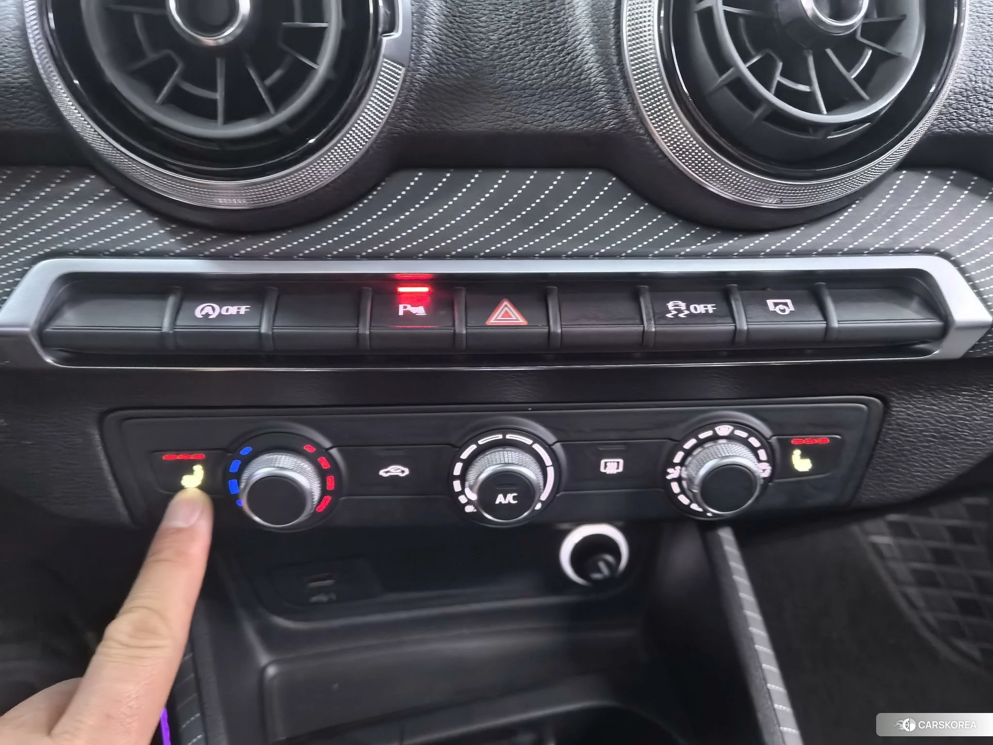 Audi Q2L 2021 Красный из Китая, фото 2