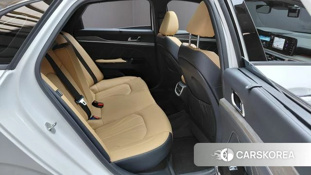 Kia K5 Hybrid 3rd Generation 2023 Белый из Кореи, фото 2