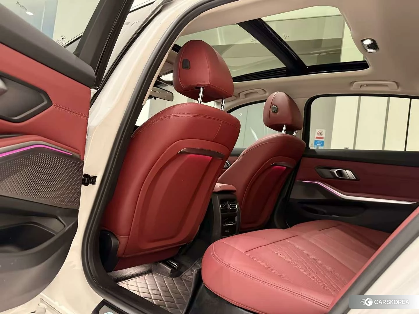 BMW 3 series 2022 Белый из Китая, фото 2