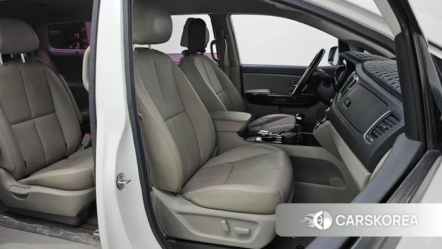 Kia The New Carnival 2018 Белый из Кореи, фото 2