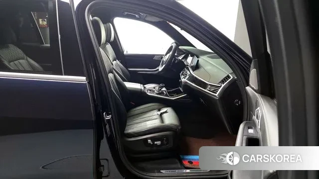 BMW X7 (G07) 2021 Синий из Кореи, фото 2