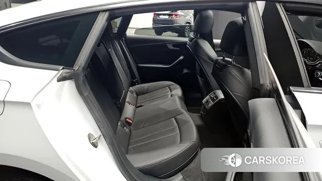 Audi A5 (F5) 2019 Белый из Кореи, фото 2