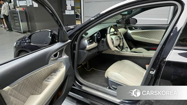 Genesis The New G70 2020 Черный из Кореи, фото 2