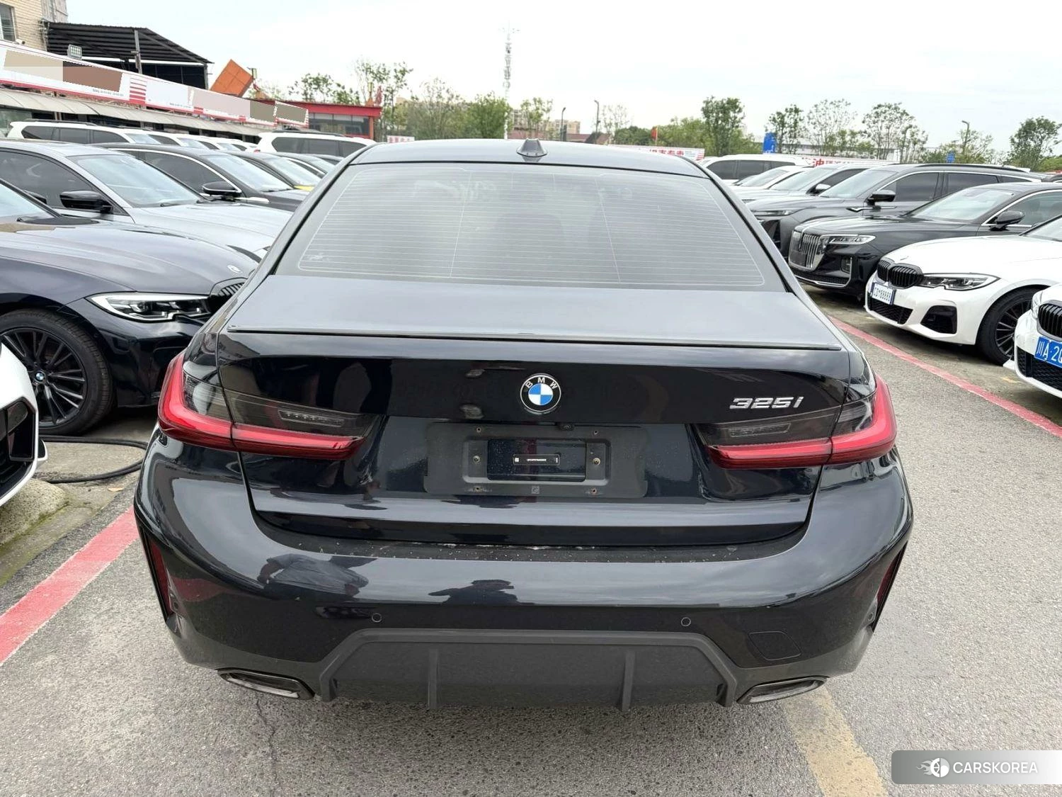 BMW 3 series 2022 Черный из Китая, фото 2