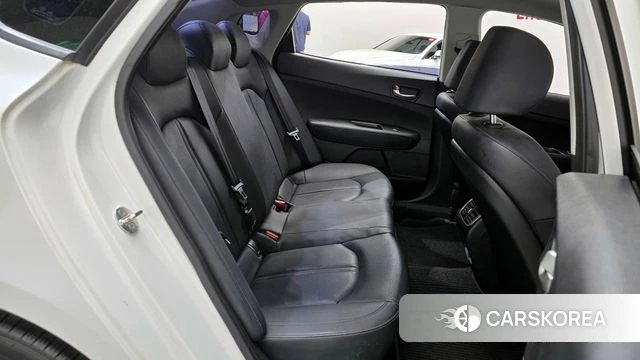 Kia The New K5 2nd generation 2019 Белый из Кореи, фото 2