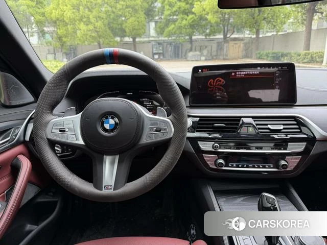 BMW 5 series 2023 Черный из Китая, фото 2
