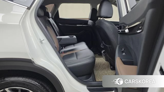 Kia Seltos 2022 Белый из Кореи, фото 2