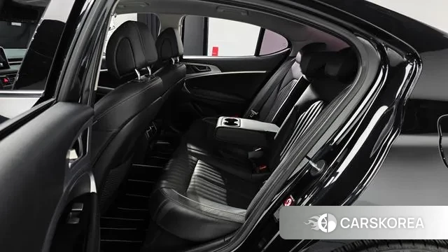 Genesis G70 2019 Черный из Кореи, фото 2