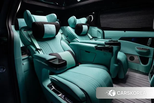 Kia The New Carnival 4th Generation 2025 Белый из Кореи, фото 2