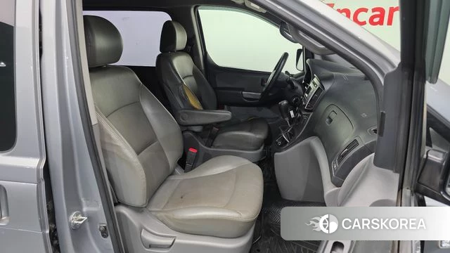 Hyundai The New Grand Starex 2019 Серебряный из Кореи, фото 2