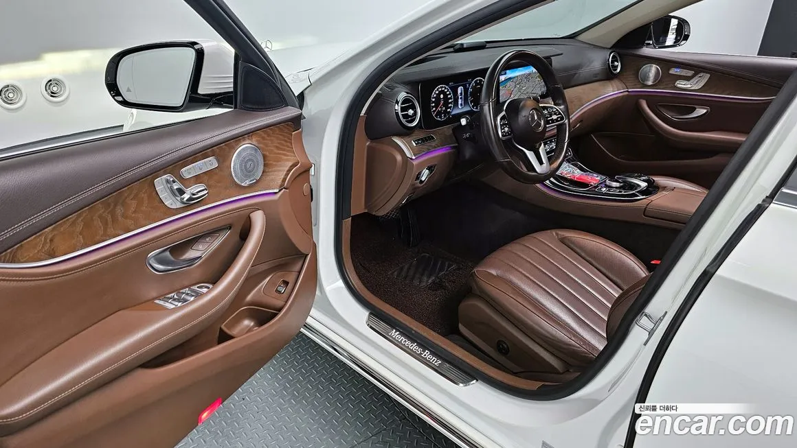 Mercedes-Benz E-Class W213 2019 Белый из Кореи, фото 2