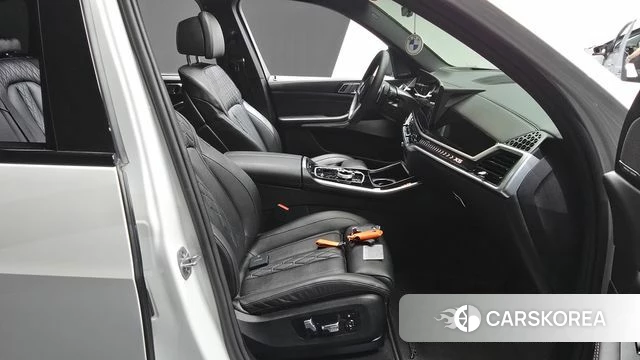 BMW X5 (G05) 2025 Белый из Кореи, фото 2