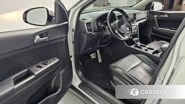 Kia Sportage The Bold 2021 Серебряный из Кореи, фото 2