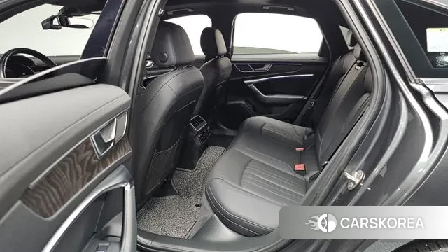 Audi A6 (C8) 2023 Серый из Кореи, фото 2