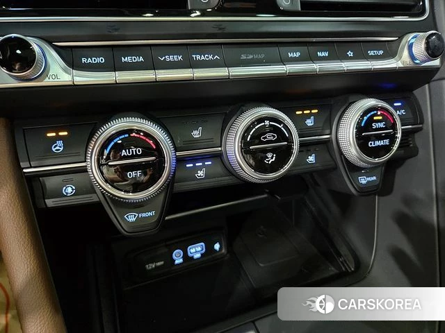 Genesis G70 2019 Черный из Кореи, фото 2