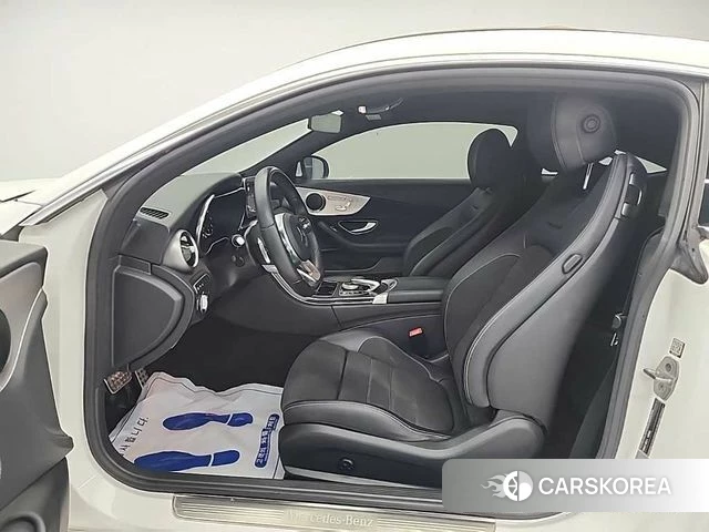 Mercedes-Benz C-Class W205 2021 Белый из Кореи, фото 2