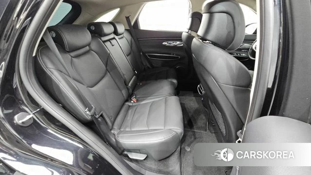 Genesis GV70 2022 Черный из Кореи, фото 2