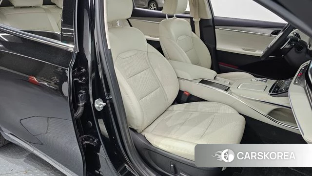 Hyundai The New Grandeur IG Hybrid 2022 Черный из Кореи, фото 2