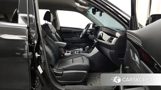 Ssangyong Beautiful Korando 2023 Черный из Кореи, фото 2