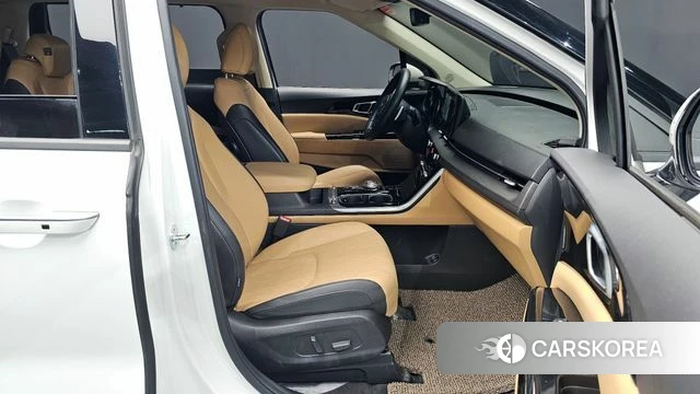 Kia Carnival 4th generation 2023 Белый из Кореи, фото 2