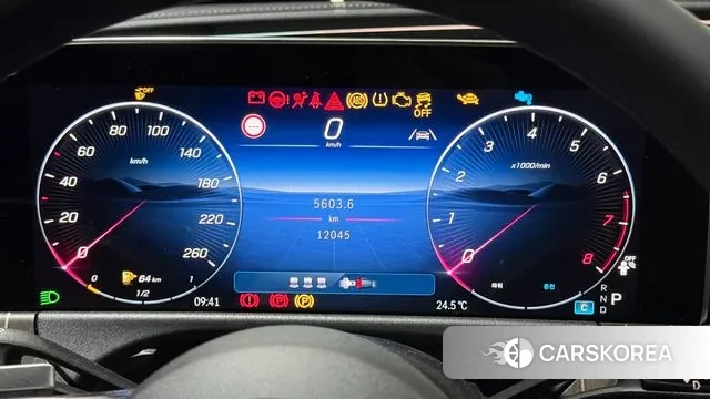 Mercedes-Benz E-Class W214 2025 Черный из Кореи, фото 2