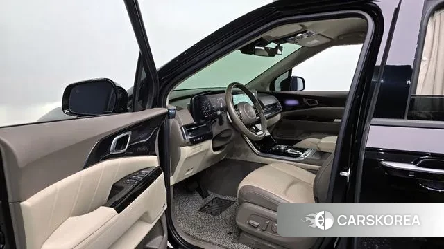 Kia Carnival 4th generation 2023 Черный из Кореи, фото 2