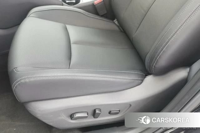 Nissan Qijun 2024 Черный из Китая, фото 2