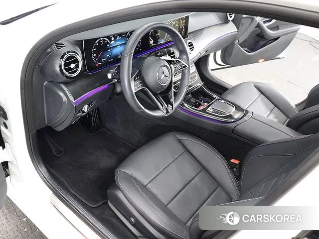 Mercedes-Benz E-Class W213 2023 Белый из Кореи, фото 2