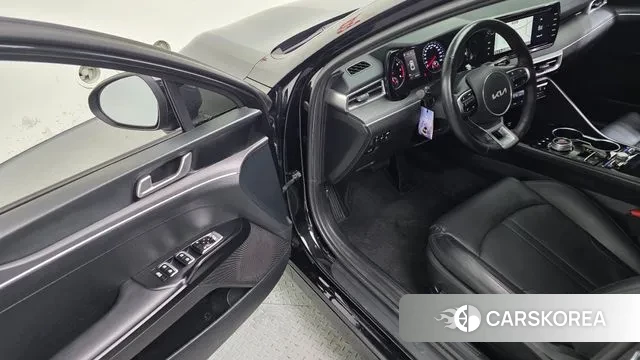 Kia K5 3rd generation 2022 Черный из Кореи, фото 2