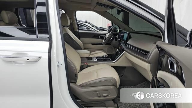 Kia Carnival 4th generation 2022 Белый из Кореи, фото 2