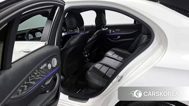 Mercedes-Benz E-Class W213 2021 Белый из Кореи, фото 2