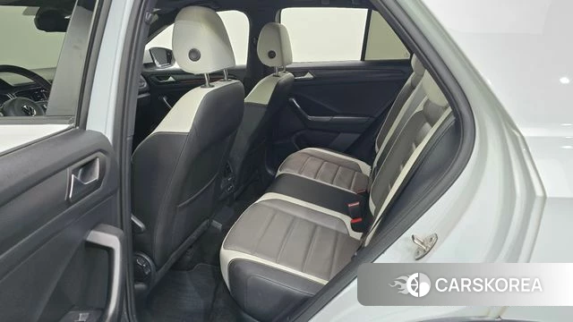 Volkswagen T-Roc 2021 Белый из Кореи, фото 2
