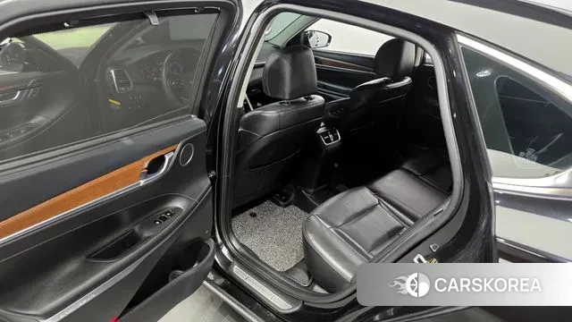 Hyundai Grandeur IG Hybrid 2019 Черный из Кореи, фото 2