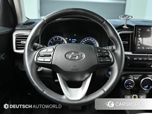 Hyundai Venue 2022 Белый из Кореи, фото 2