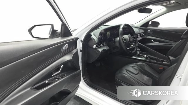 Hyundai Avante (CN7) 2021 Белый из Кореи, фото 2