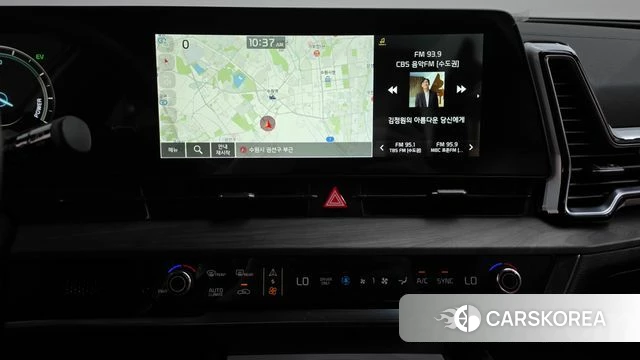 Kia Sportage 5th Generation Hybrid 2024 Белый из Кореи, фото 2