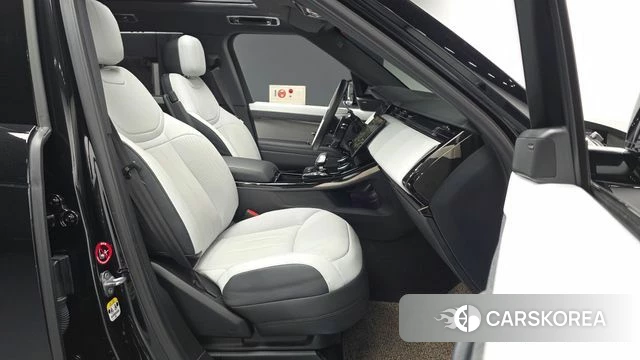 Land Rover Range Rover Sport 3rd Generation 2023 Черный из Кореи, фото 2