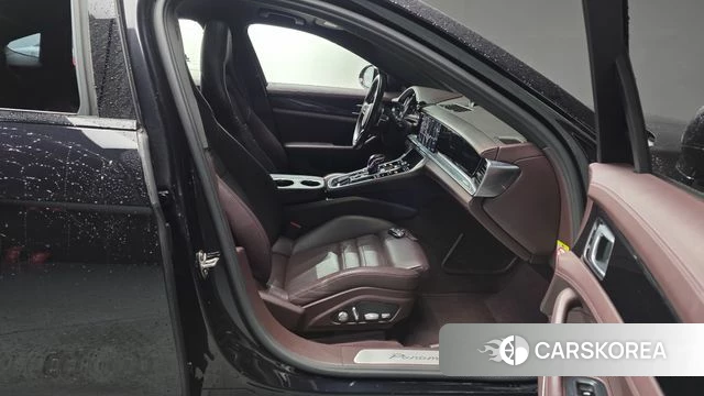 Porsche Panamera (971) 2018 Черный из Кореи, фото 2