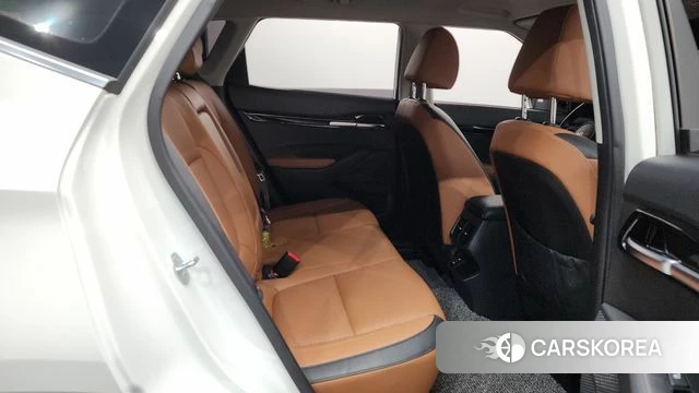 Kia The New Seltos 2023 Белый из Кореи, фото 2