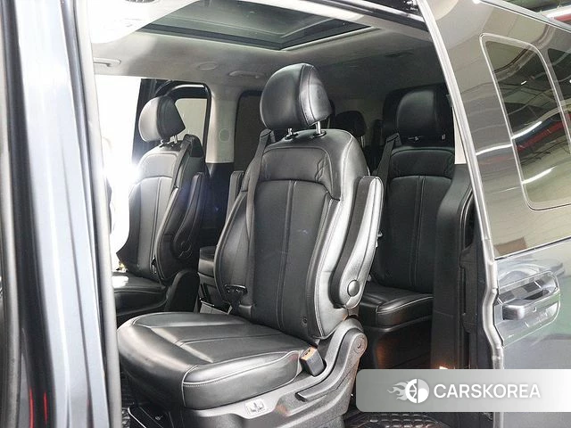 Hyundai Staria 2021 Серый из Кореи, фото 2